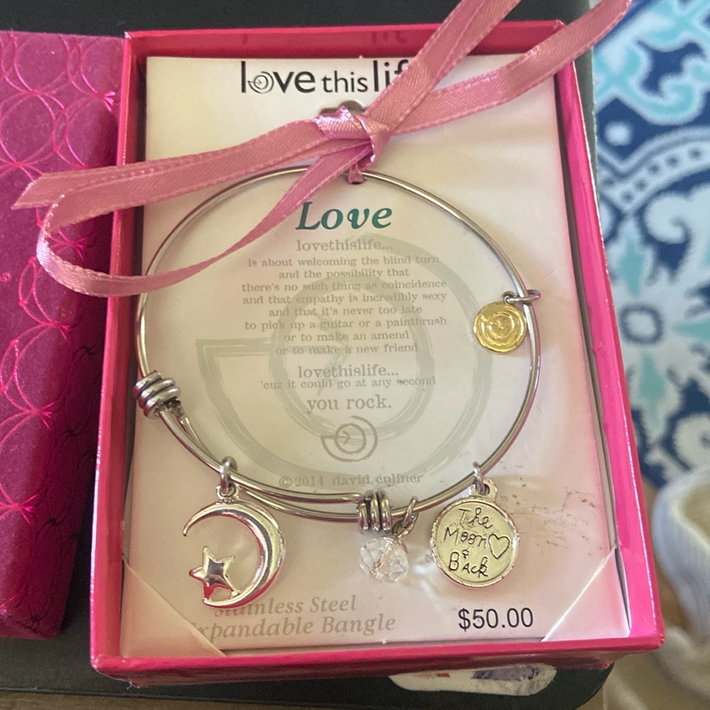 Love this life charm bracelet